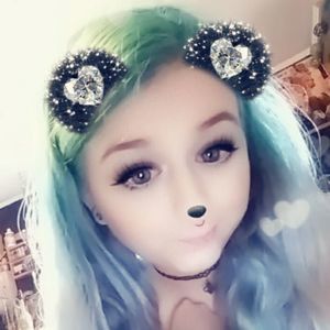 Meet your Posher, Kayli